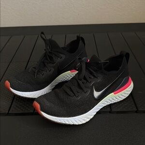 Nike Epic React Black and Pink Athletic Sneakers (7.5)